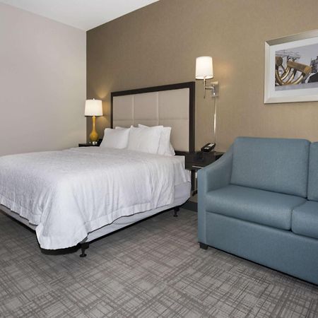 Hampton Inn And Suites Minneapolis University Area, Mn Exterior foto