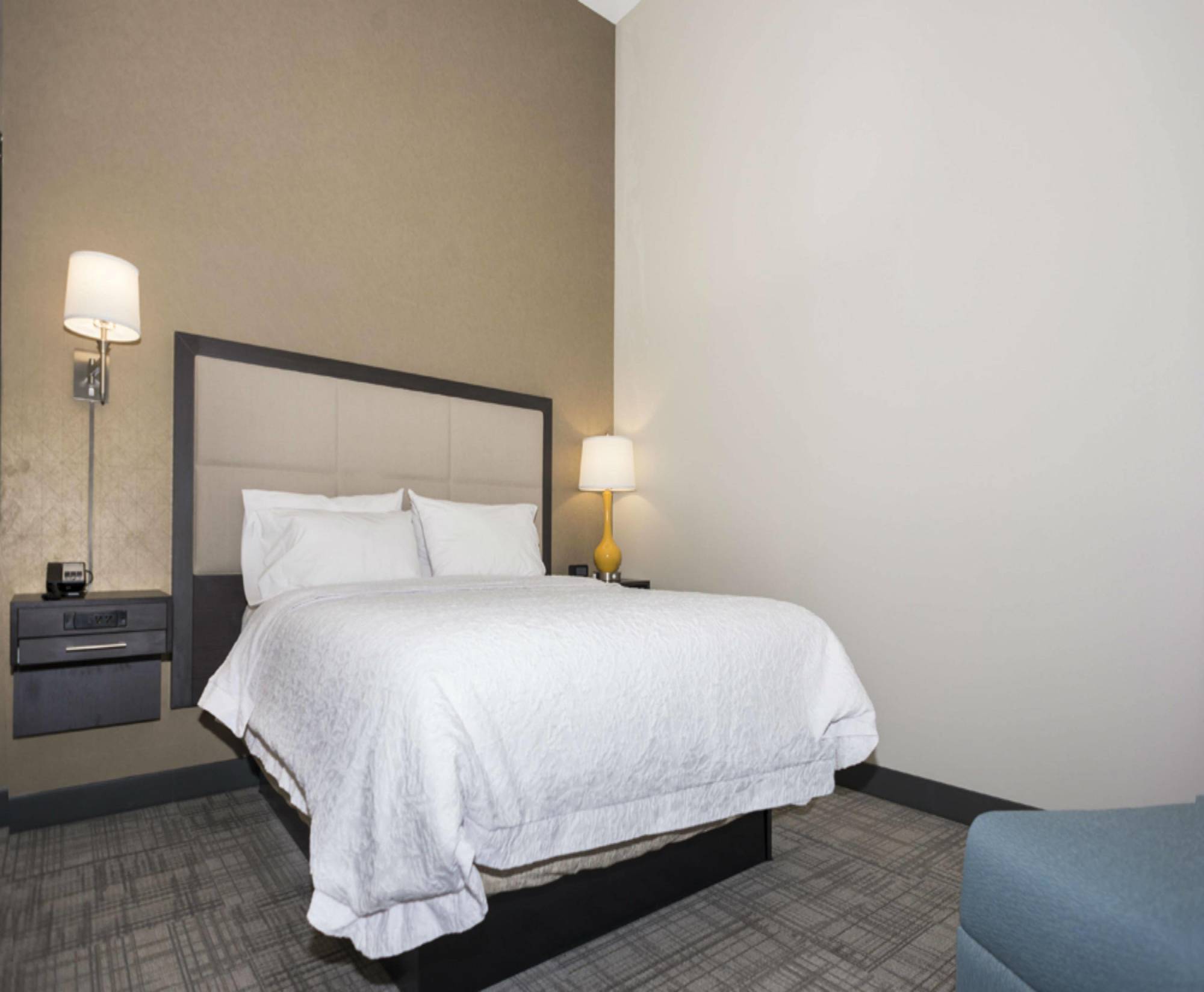 Hampton Inn And Suites Minneapolis University Area, Mn Exterior foto